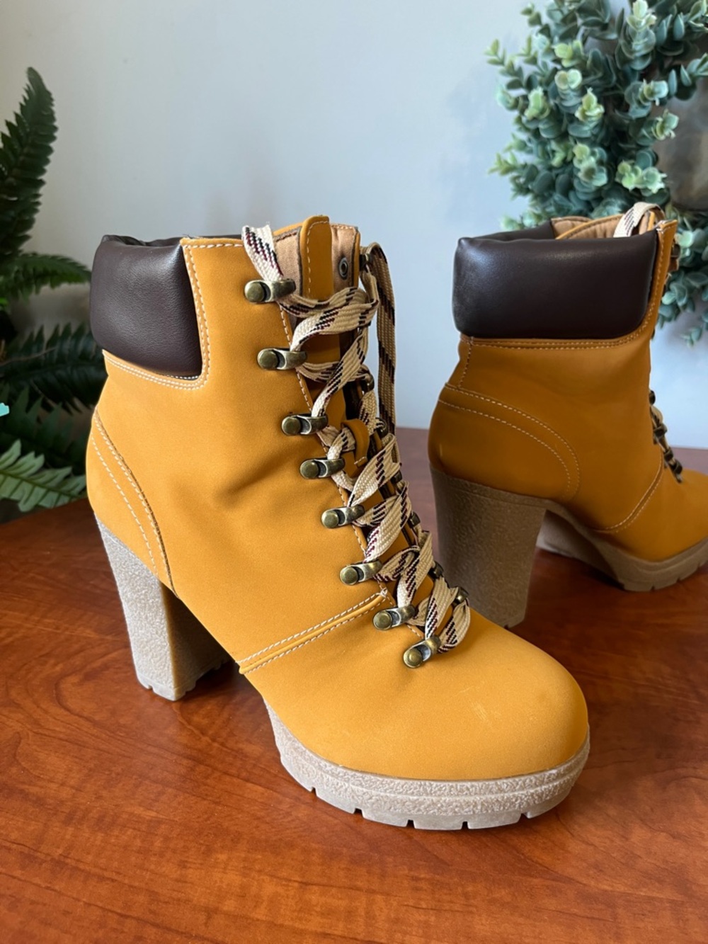 Mustard Yellow Lace-Up Chunky Heel Ankle Work Boots